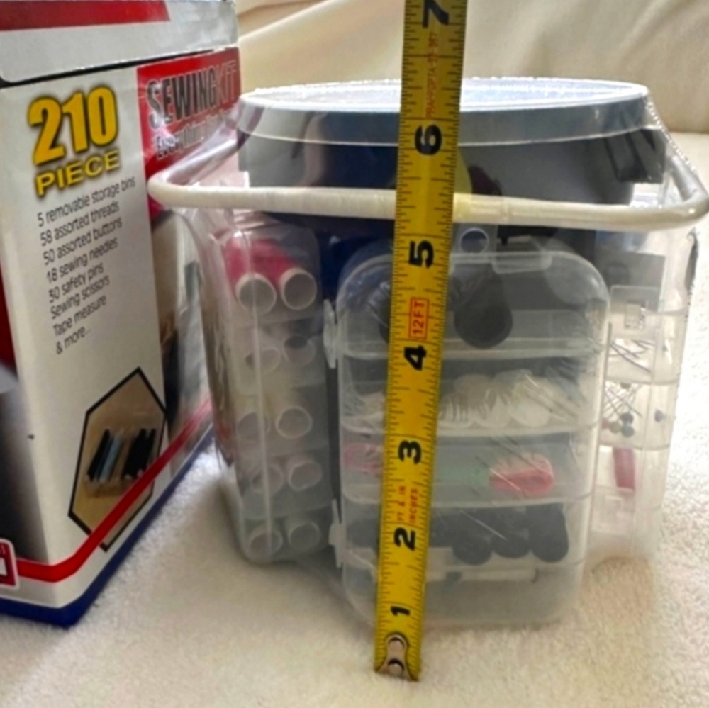 210 Piece Sewing Kit with Storage Gift - Picture 11 of 15
